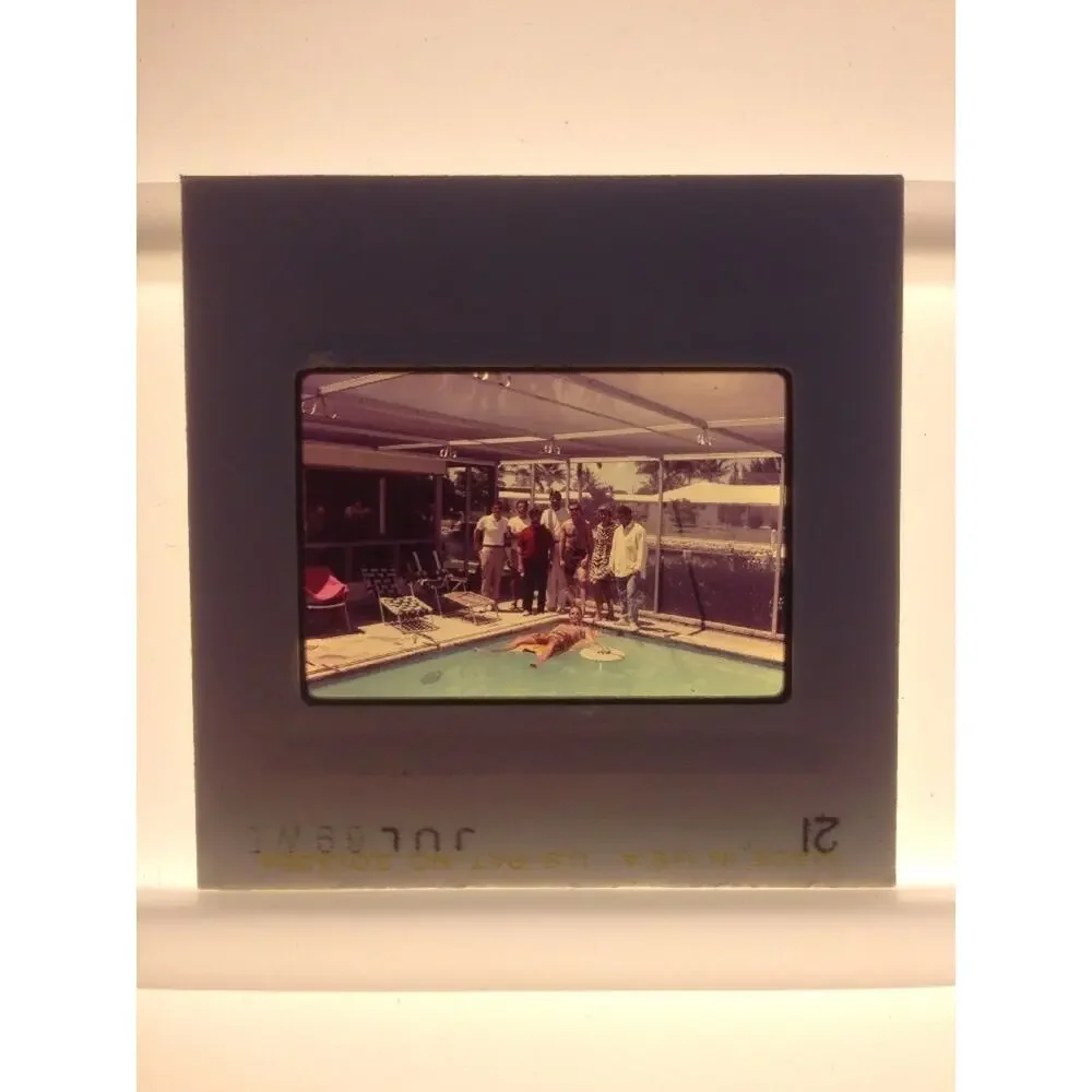 Vtg 1969 People Pool Vacation Group Portrait Ektachrome Photograph Color Slide